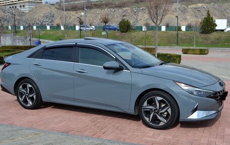 Hyundai Elantra, 2021 год, 2 000 000 рублей, 4 фотография