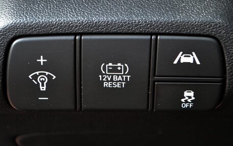 Hyundai Elantra, 2021 год, 2 000 000 рублей, 13 фотография