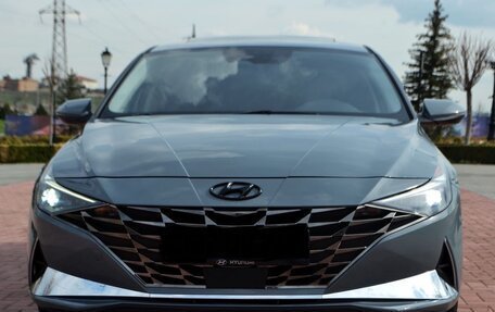 Hyundai Elantra, 2021 год, 2 000 000 рублей, 15 фотография