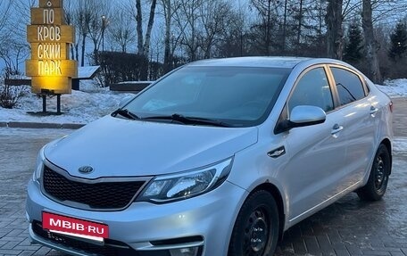 KIA Rio III рестайлинг, 2015 год, 950 000 рублей, 6 фотография