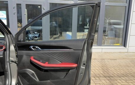 Geely Coolray I, 2023 год, 1 900 000 рублей, 28 фотография