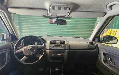 Skoda Fabia II, 2010 год, 690 000 рублей, 6 фотография