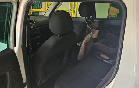 Skoda Fabia II, 2010 год, 690 000 рублей, 8 фотография