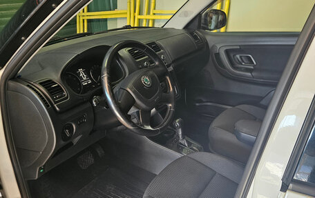 Skoda Fabia II, 2010 год, 690 000 рублей, 9 фотография