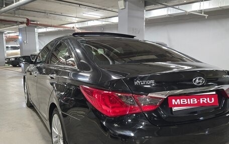 Hyundai Sonata VI, 2011 год, 1 250 000 рублей, 4 фотография