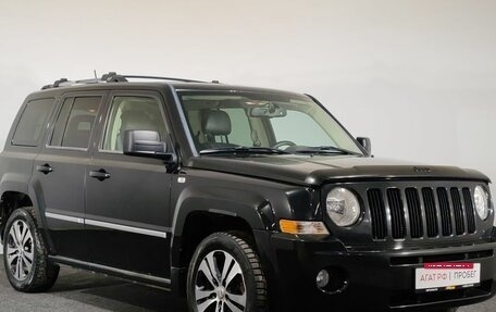 Jeep Liberty (Patriot), 2010 год, 1 100 000 рублей, 3 фотография