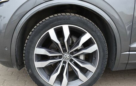 Volkswagen Touareg III, 2018 год, 4 585 000 рублей, 9 фотография