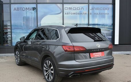 Volkswagen Touareg III, 2018 год, 4 585 000 рублей, 7 фотография