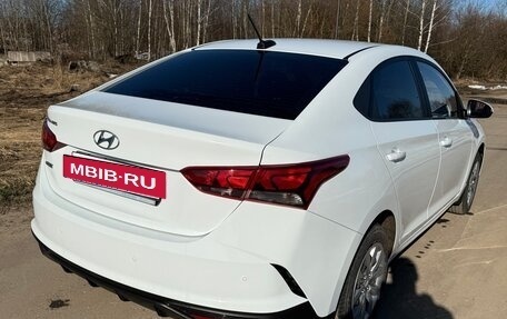 Hyundai Solaris II рестайлинг, 2020 год, 1 550 000 рублей, 5 фотография