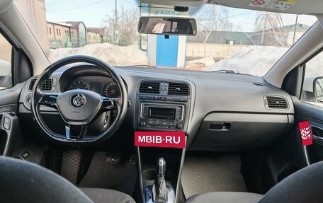 Volkswagen Polo VI (EU Market), 2016 год, 1 028 000 рублей, 13 фотография