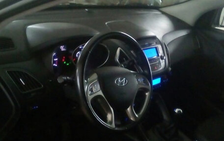 Hyundai ix35 I рестайлинг, 2012 год, 1 200 000 рублей, 5 фотография