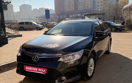 Toyota Camry, 2016 год, 1 450 000 рублей, 2 фотография