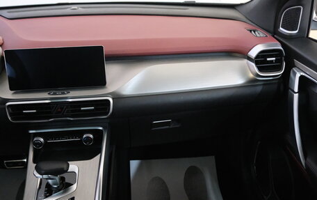 Geely Coolray I, 2023 год, 1 799 000 рублей, 22 фотография