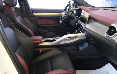 Geely Coolray I, 2023 год, 1 799 000 рублей, 24 фотография