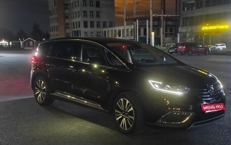 Renault Espace V рестайлинг, 2018 год, 2 028 000 рублей, 2 фотография