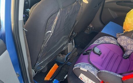 KIA Rio II, 2011 год, 600 000 рублей, 14 фотография