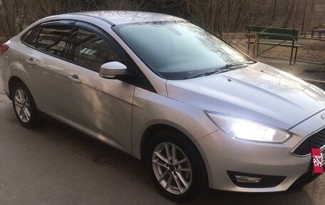 Ford Focus III, 2017 год, 930 000 рублей, 2 фотография