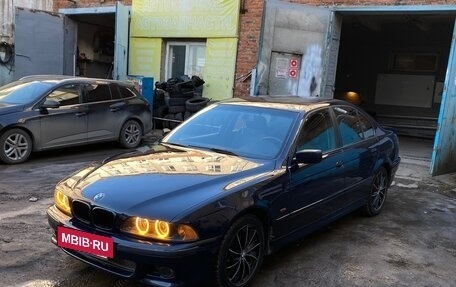 BMW 5 серия, 2000 год, 450 000 рублей, 2 фотография