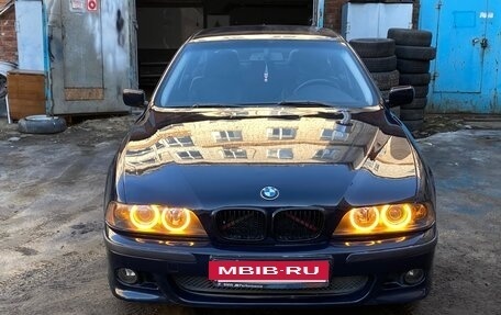 BMW 5 серия, 2000 год, 450 000 рублей, 3 фотография