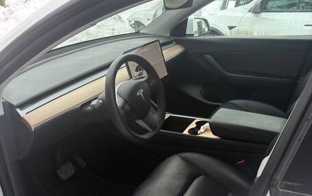 Tesla Model Y I, 2021 год, 3 800 000 рублей, 6 фотография