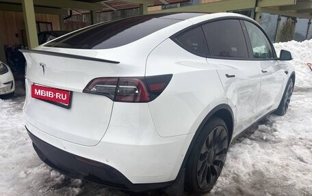 Tesla Model Y I, 2021 год, 3 800 000 рублей, 4 фотография