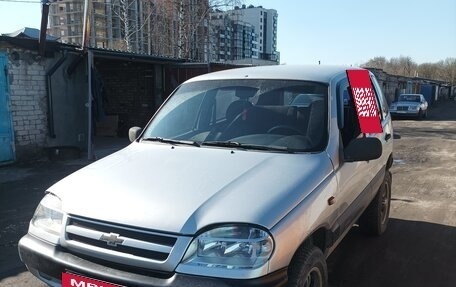 Chevrolet Niva I рестайлинг, 2007 год, 195 000 рублей, 2 фотография