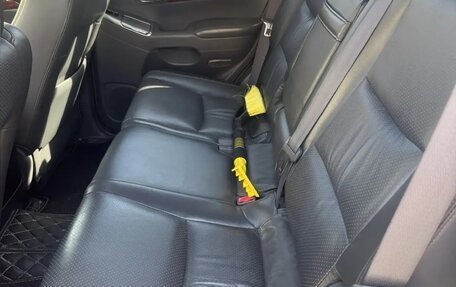 Toyota Land Cruiser Prado 120 рестайлинг, 2006 год, 1 950 000 рублей, 6 фотография