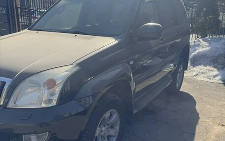 Toyota Land Cruiser Prado 120 рестайлинг, 2006 год, 1 950 000 рублей, 20 фотография