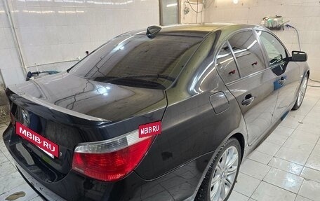 BMW 5 серия, 2006 год, 2 600 000 рублей, 3 фотография