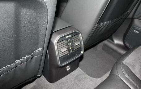 Porsche Macan I рестайлинг, 2026 год, 8 730 000 рублей, 16 фотография