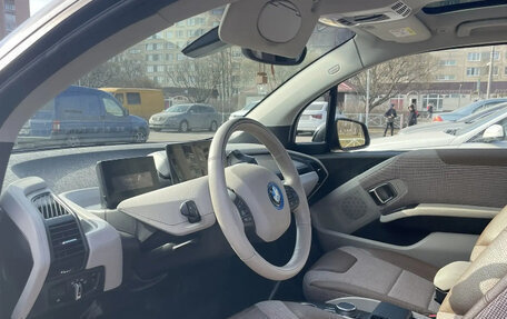 BMW i3 I01 рестайлинг, 2019 год, 2 750 000 рублей, 6 фотография