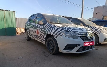 Renault Sandero II рестайлинг, 2020 год, 450 000 рублей, 1 фотография