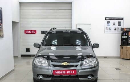 Chevrolet Niva I рестайлинг, 2011 год, 699 000 рублей, 3 фотография