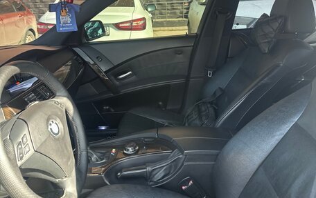 BMW 5 серия, 2006 год, 895 000 рублей, 11 фотография