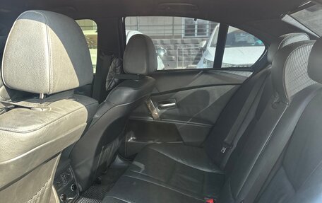 BMW 5 серия, 2006 год, 895 000 рублей, 13 фотография