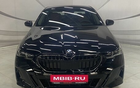 BMW 5 серия, 2025 год, 8 899 000 рублей, 2 фотография