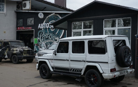 Mercedes-Benz G-Класс W463 рестайлинг _ii, 1982 год, 950 000 рублей, 3 фотография