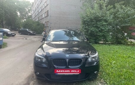 BMW 5 серия, 2009 год, 800 000 рублей, 2 фотография