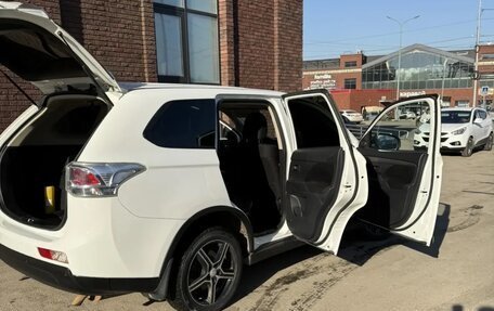 Mitsubishi Outlander III рестайлинг 3, 2012 год, 1 150 000 рублей, 7 фотография