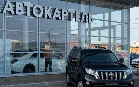 Toyota Land Cruiser Prado 150 рестайлинг 2, 2015 год, 4 100 000 рублей, 11 фотография