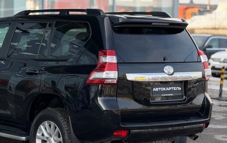 Toyota Land Cruiser Prado 150 рестайлинг 2, 2015 год, 4 100 000 рублей, 17 фотография