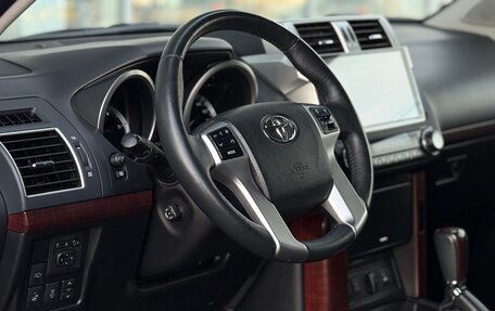 Toyota Land Cruiser Prado 150 рестайлинг 2, 2015 год, 4 100 000 рублей, 24 фотография