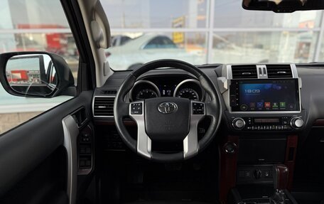 Toyota Land Cruiser Prado 150 рестайлинг 2, 2015 год, 4 100 000 рублей, 27 фотография