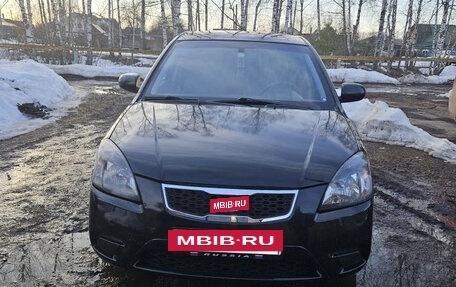 KIA Rio II, 2011 год, 650 000 рублей, 2 фотография