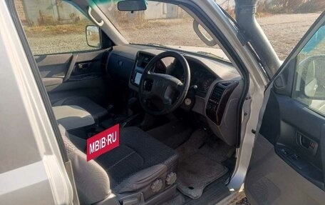Mitsubishi Pajero III рестайлинг, 1999 год, 705 000 рублей, 4 фотография