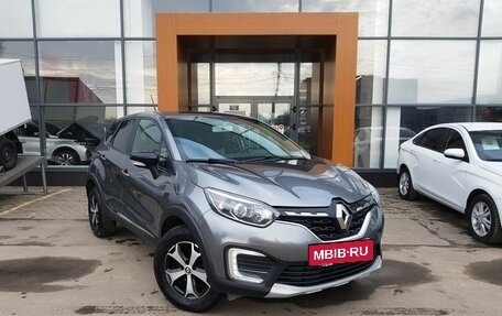 Renault Kaptur I рестайлинг, 2021 год, 1 750 000 рублей, 3 фотография