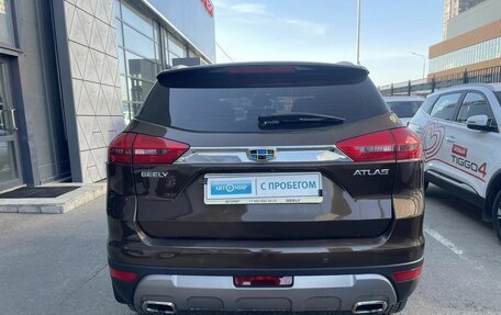 Geely Atlas I, 2021 год, 1 800 000 рублей, 5 фотография