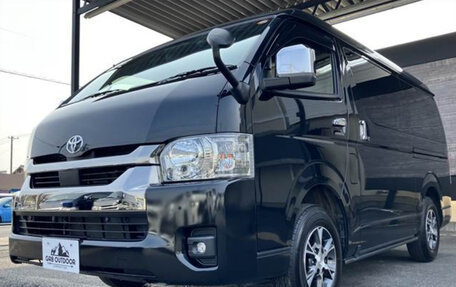 Toyota HiAce H200, 2023 год, 4 654 000 рублей, 2 фотография