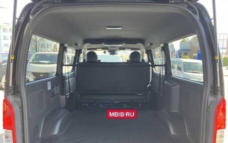 Toyota HiAce H200, 2023 год, 4 654 000 рублей, 18 фотография