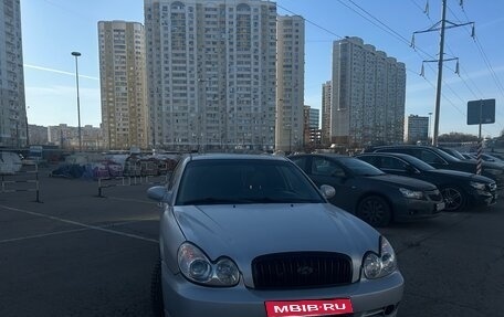 Hyundai Sonata IV рестайлинг, 2003 год, 310 000 рублей, 3 фотография